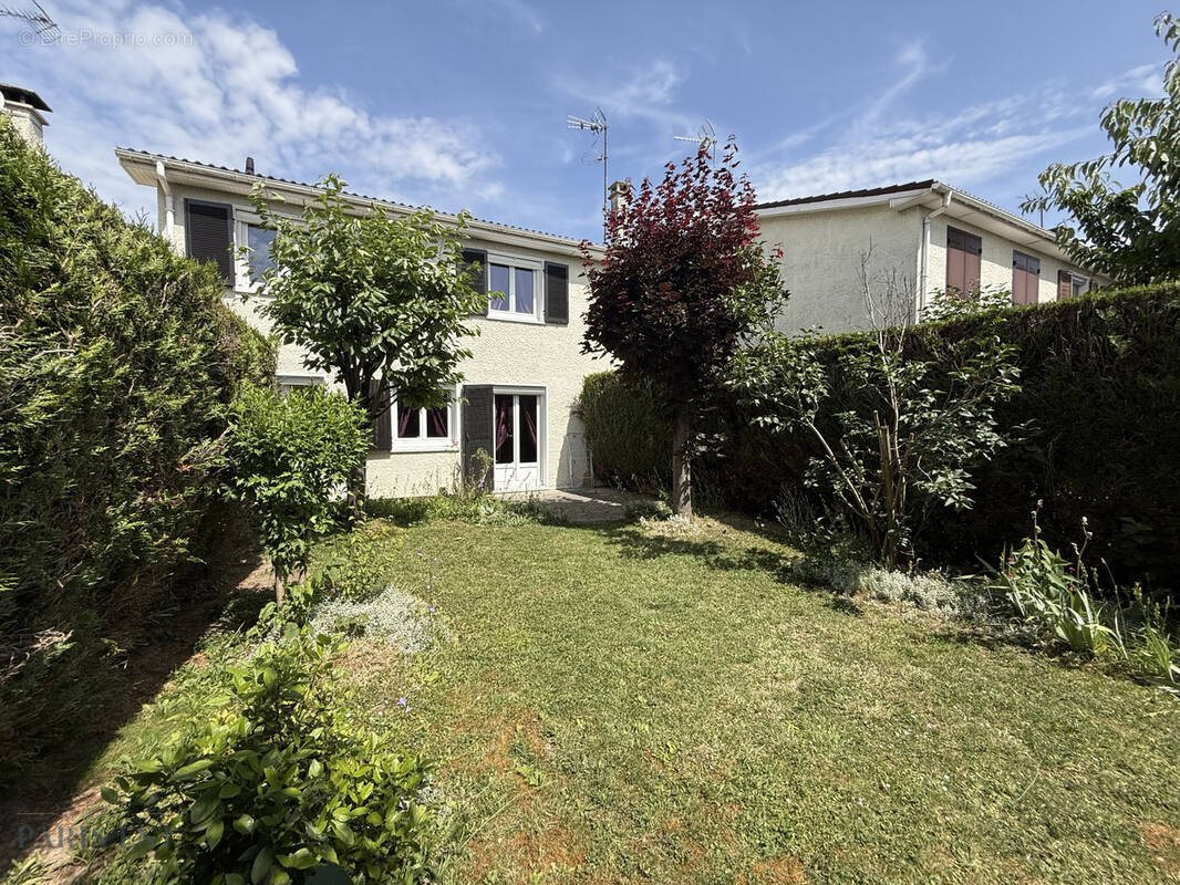 Maison à vendre, 98m², Claye-Souilly