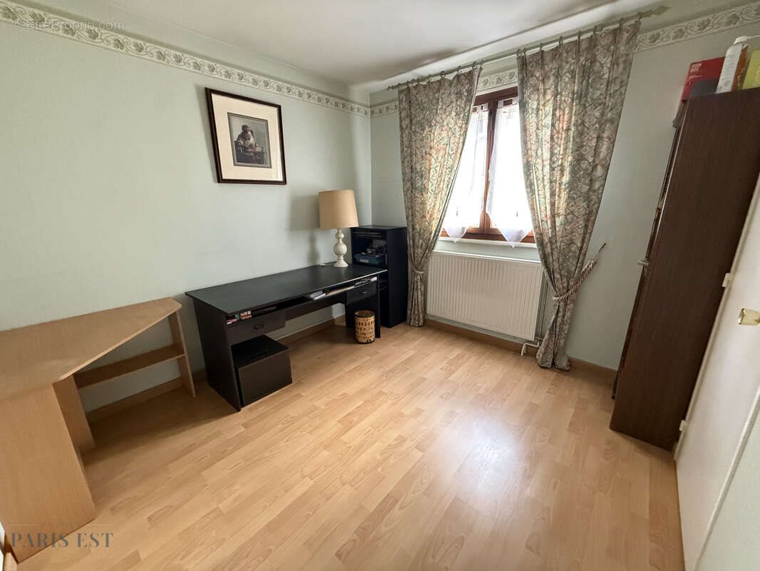 Maison à vendre, 98m², Claye-Souilly