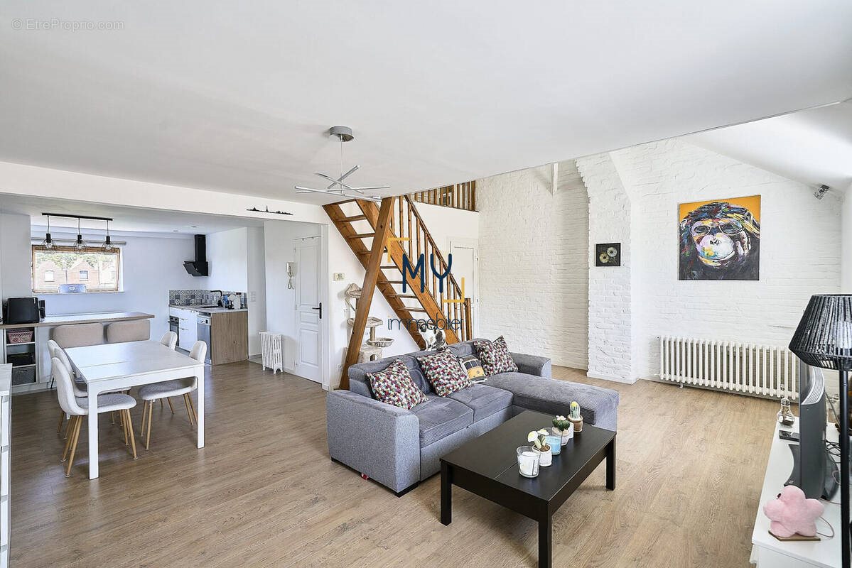 Appartement à vendre, 76m², Pérenchies