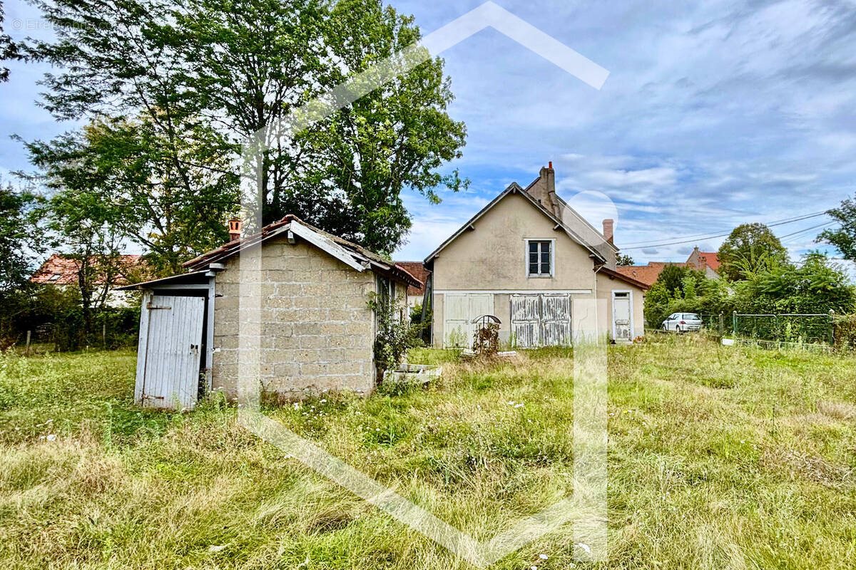 Maison à vendre, 134m², Cosne-Cours-sur-Loire