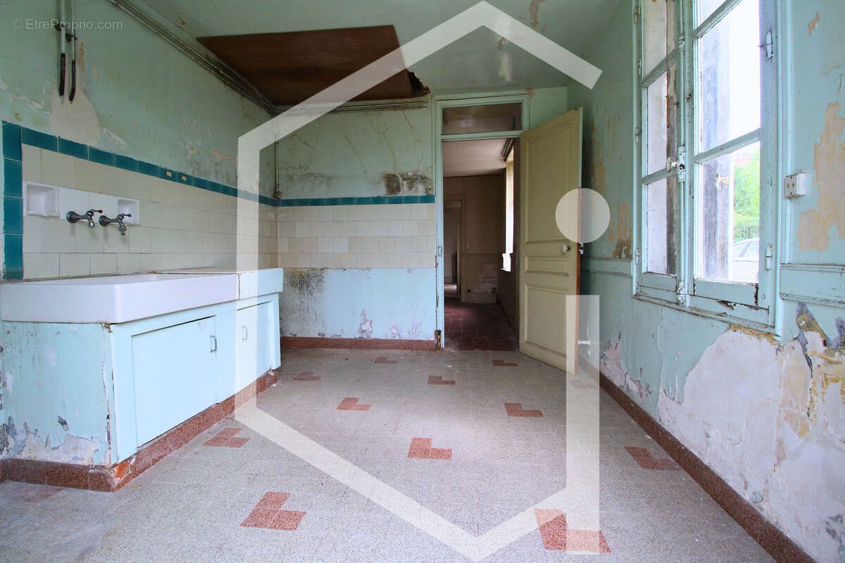 Maison à vendre, 134m², Cosne-Cours-sur-Loire