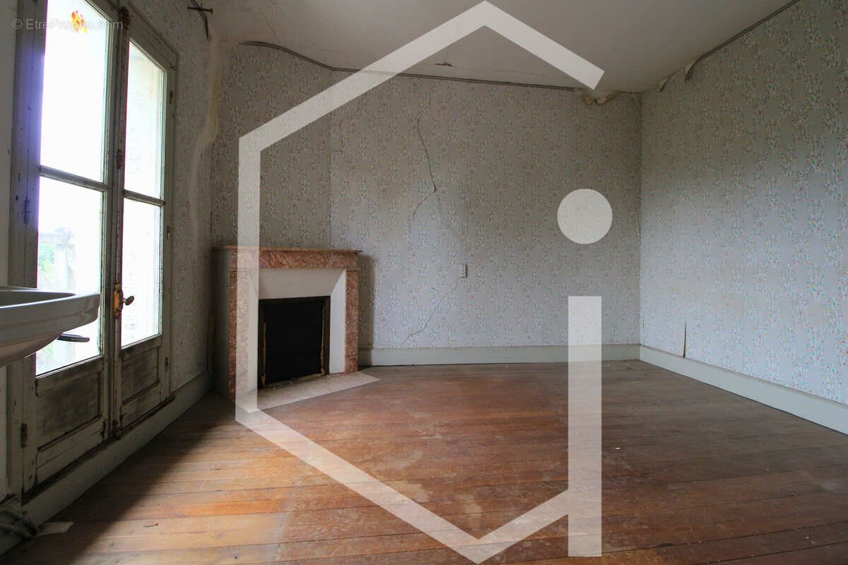 Maison à vendre, 134m², Cosne-Cours-sur-Loire