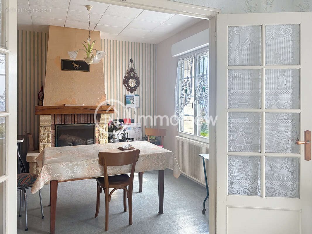 Maison à vendre, 73m², Perriers-en-Beauficel