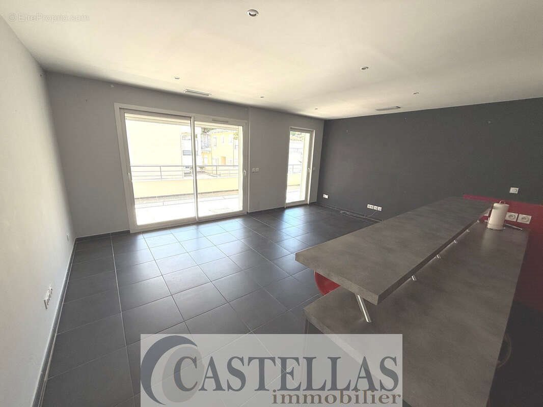Appartement à vendre, 82m², Roquefort-la-Bédoule
