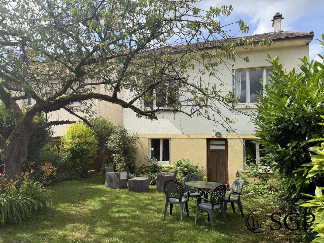 Maison à vendre, 110m², Magny-les-Hameaux