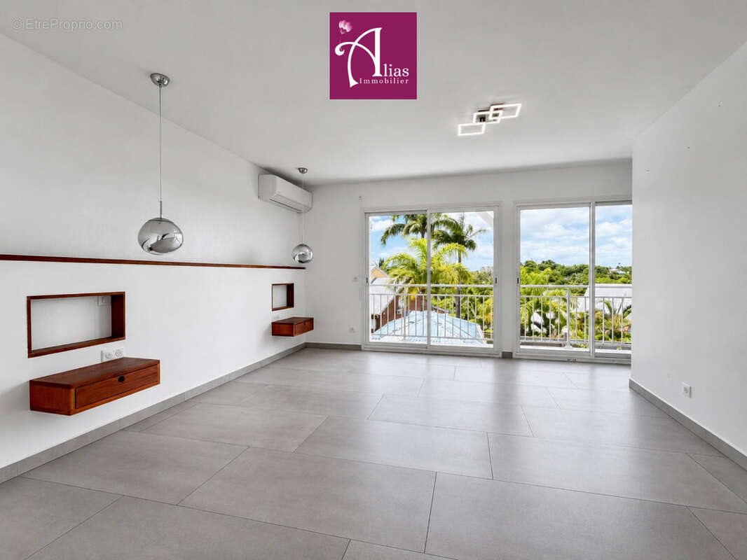 Maison à vendre, 110m², Petit-Bourg