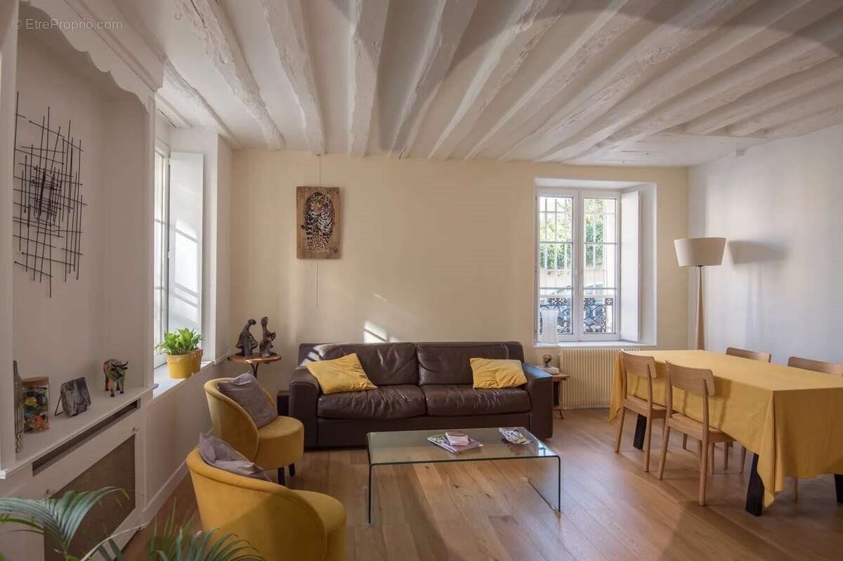 Appartement à vendre, 74m², Versailles
