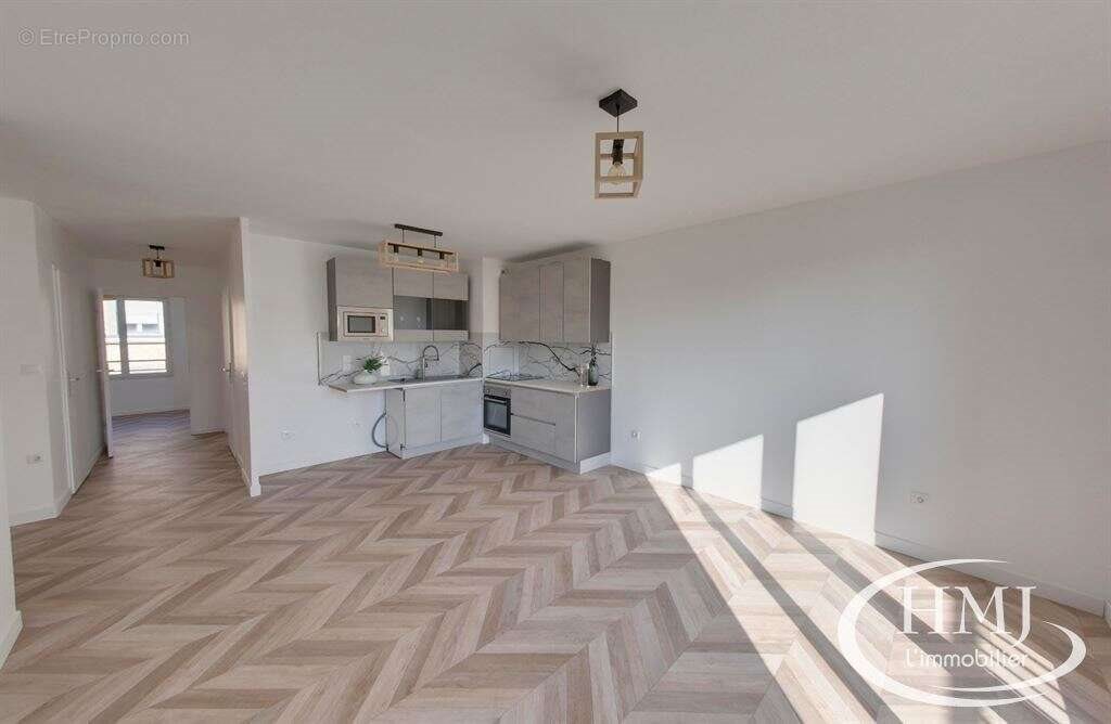 Appartement à vendre, 70m², Corbeil-Essonnes