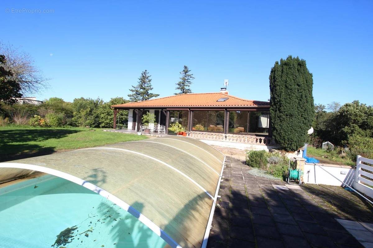 Maison à vendre, 155m², Val-de-Bonnieure