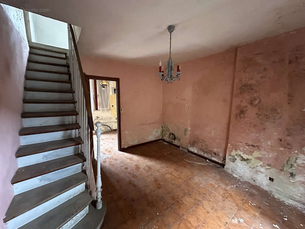 Maison à vendre, 41m², Stains