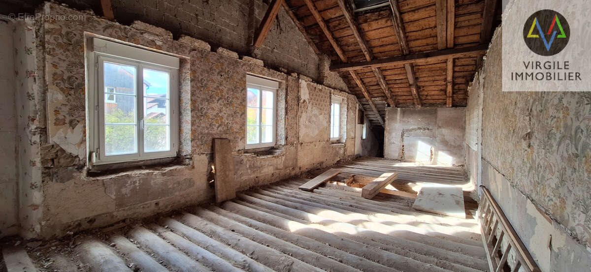 Maison à vendre, 300m², Métabief