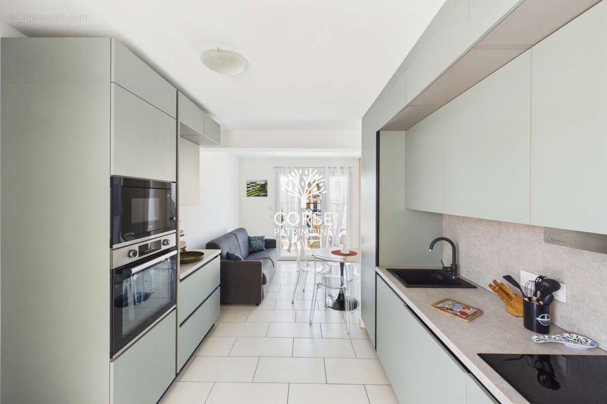 Appartement à vendre, 43m², Sari-Solenzara