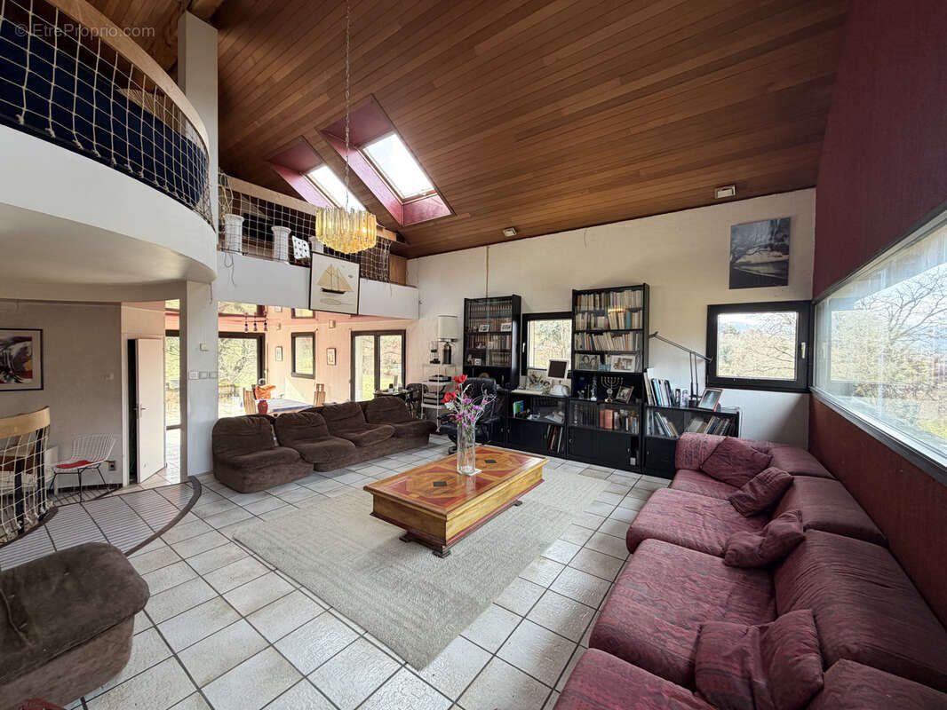 Maison à vendre, 180m², Talloires