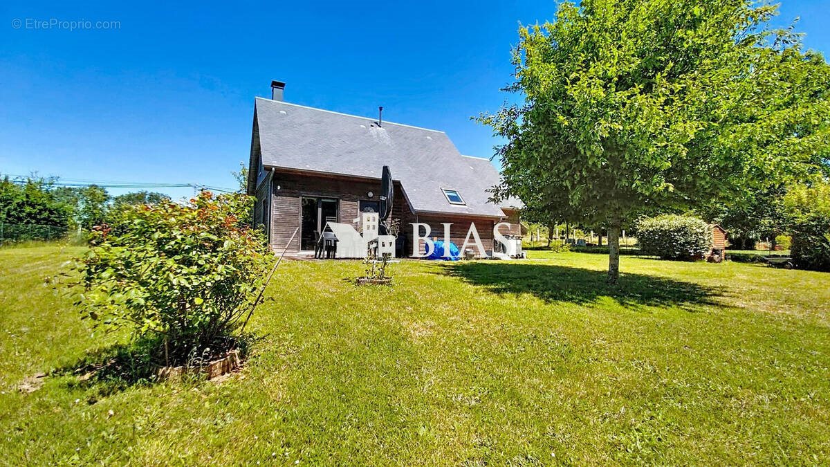 Maison à vendre, 82m², Bourg-Achard