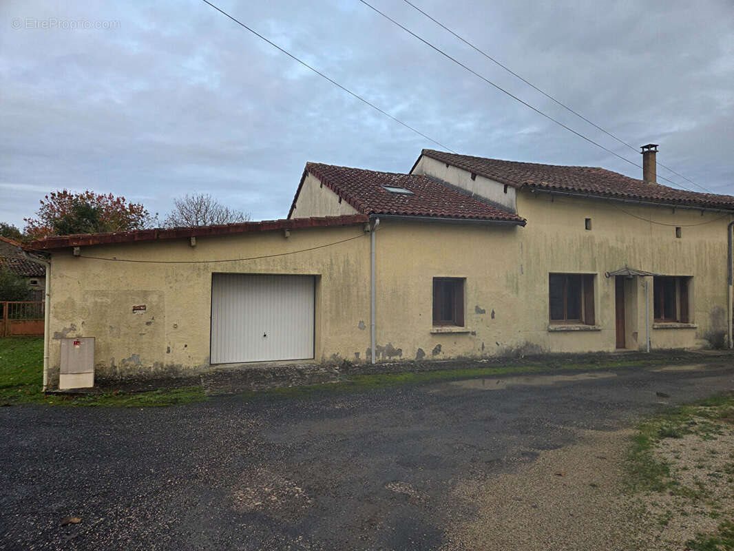 Maison à vendre, 173m², Savigné