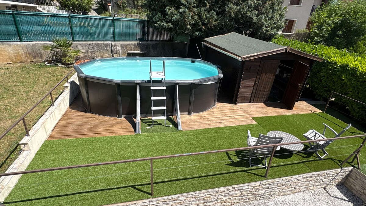 Maison à vendre, 185m², Gruffy