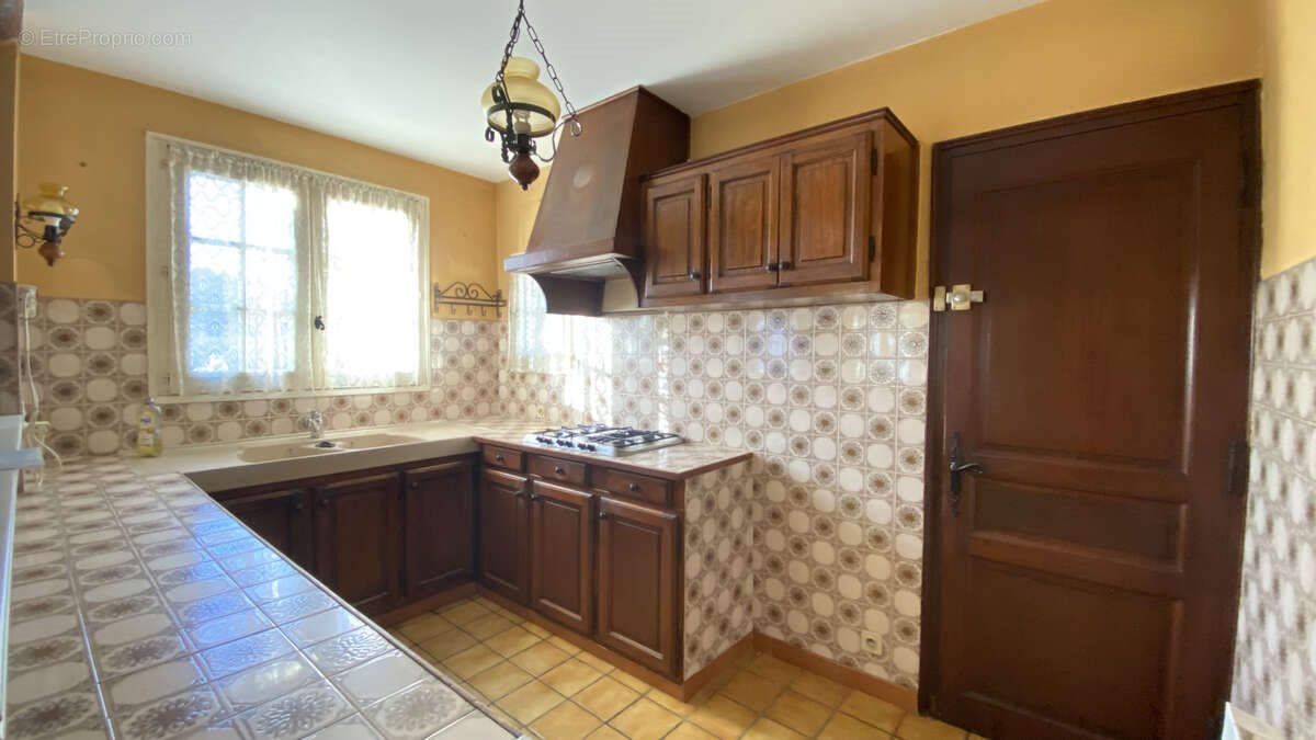 Maison à vendre, 108m², Morières-lès-Avignon