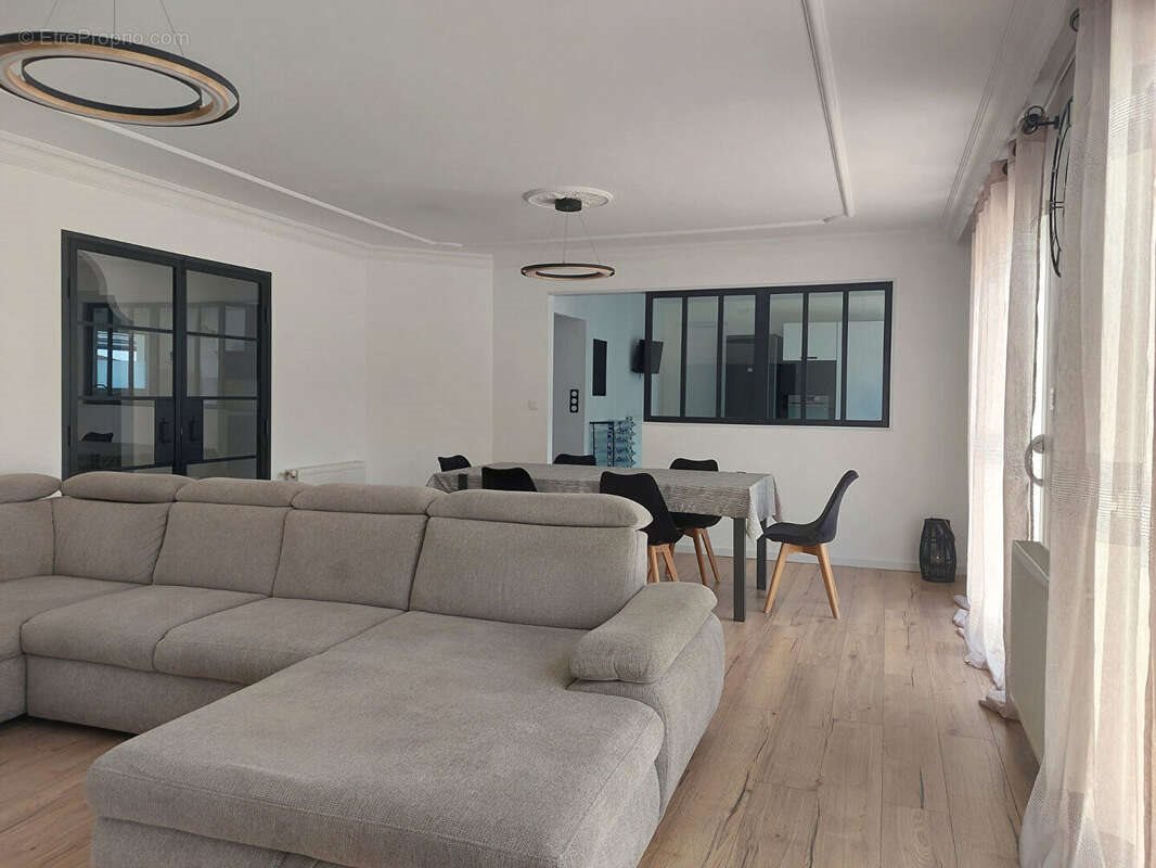 Maison à vendre, 138m², Bourges