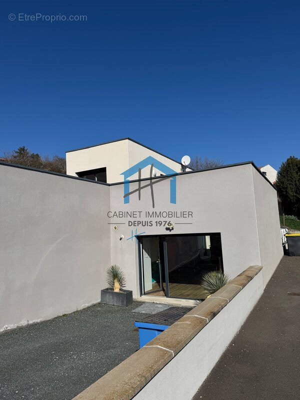 Maison à vendre, 145m², Cellieu
