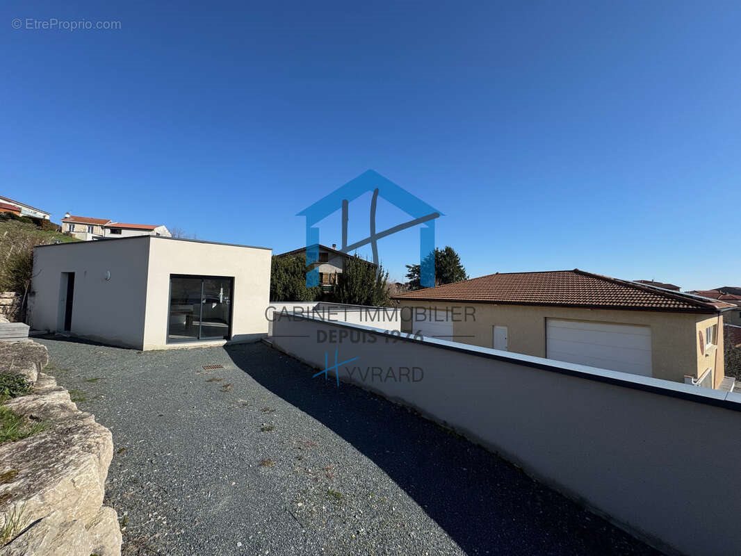 Maison à vendre, 145m², Cellieu