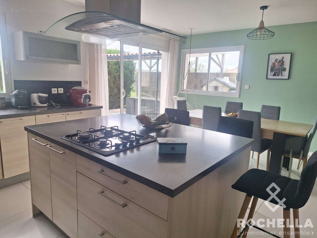 Maison à vendre, 132m², Charron