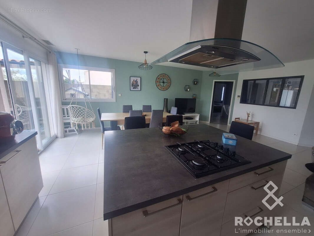 Maison à vendre, 132m², Charron