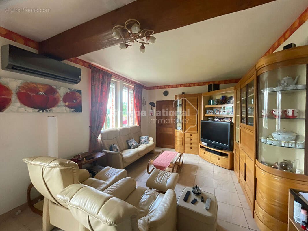 Maison à vendre, 157m², Trosly-Loire