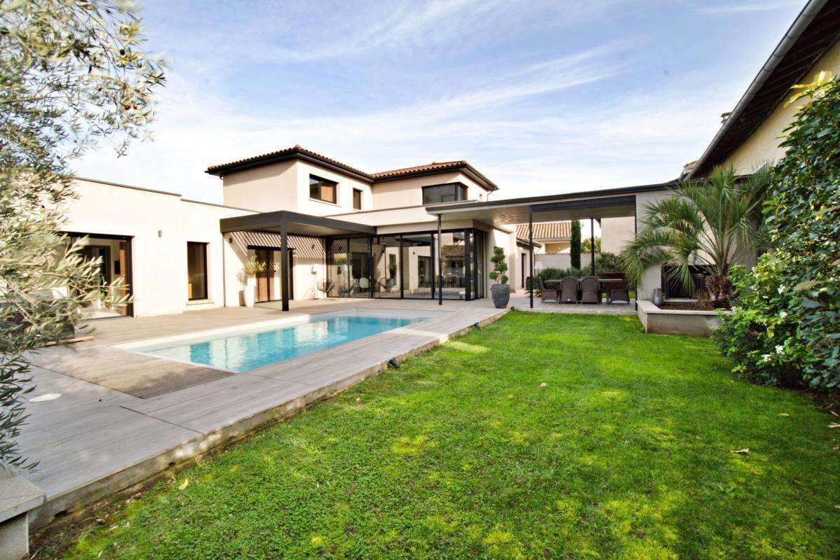 Maison à vendre, 250m², Fareins