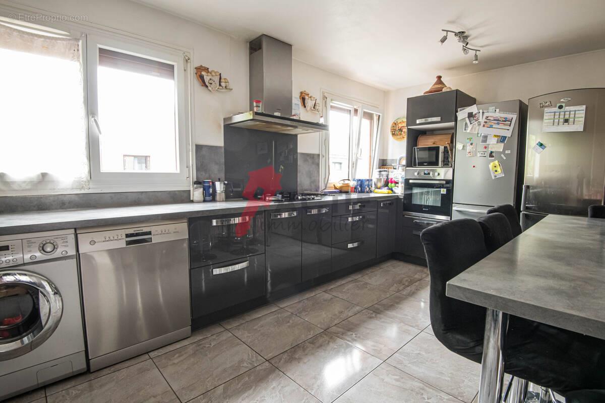 Maison à vendre, 99m², Courcouronnes