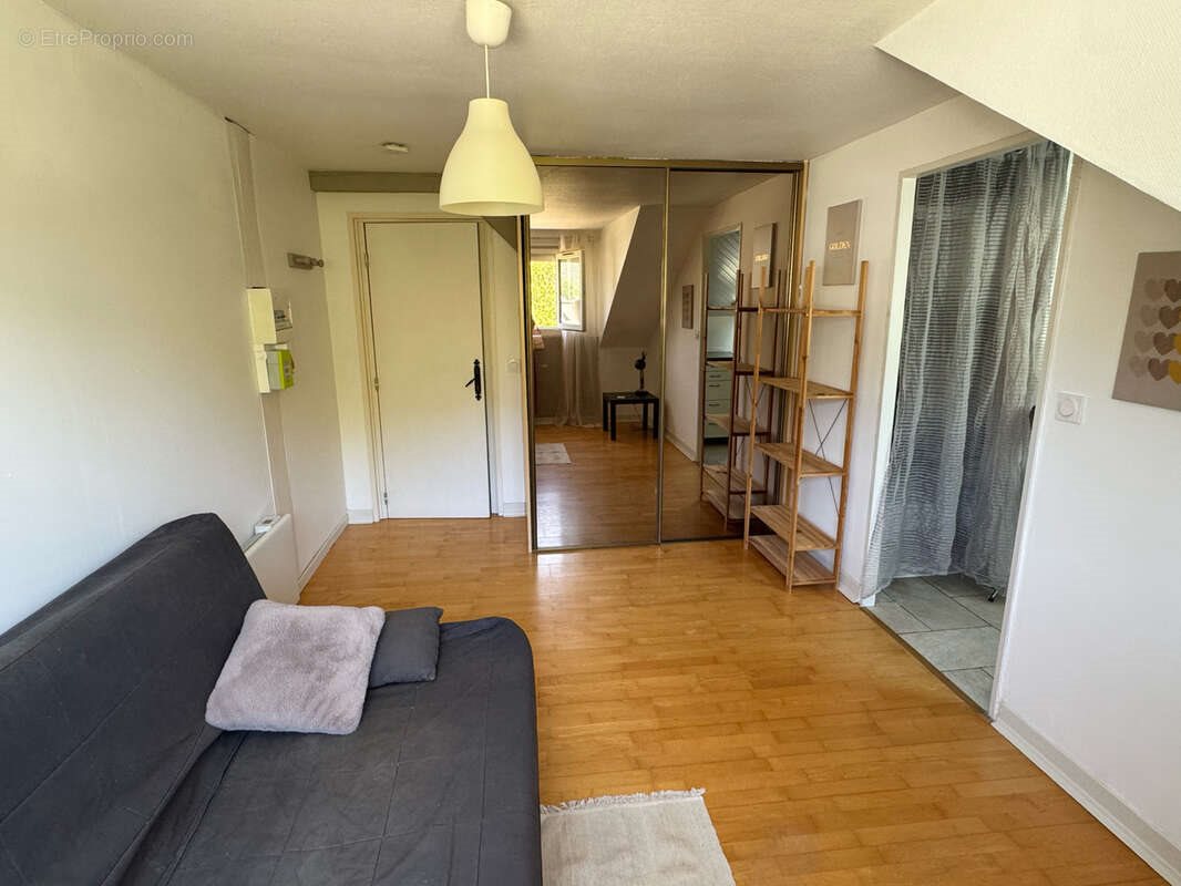Appartement à vendre, 20m², Voglans