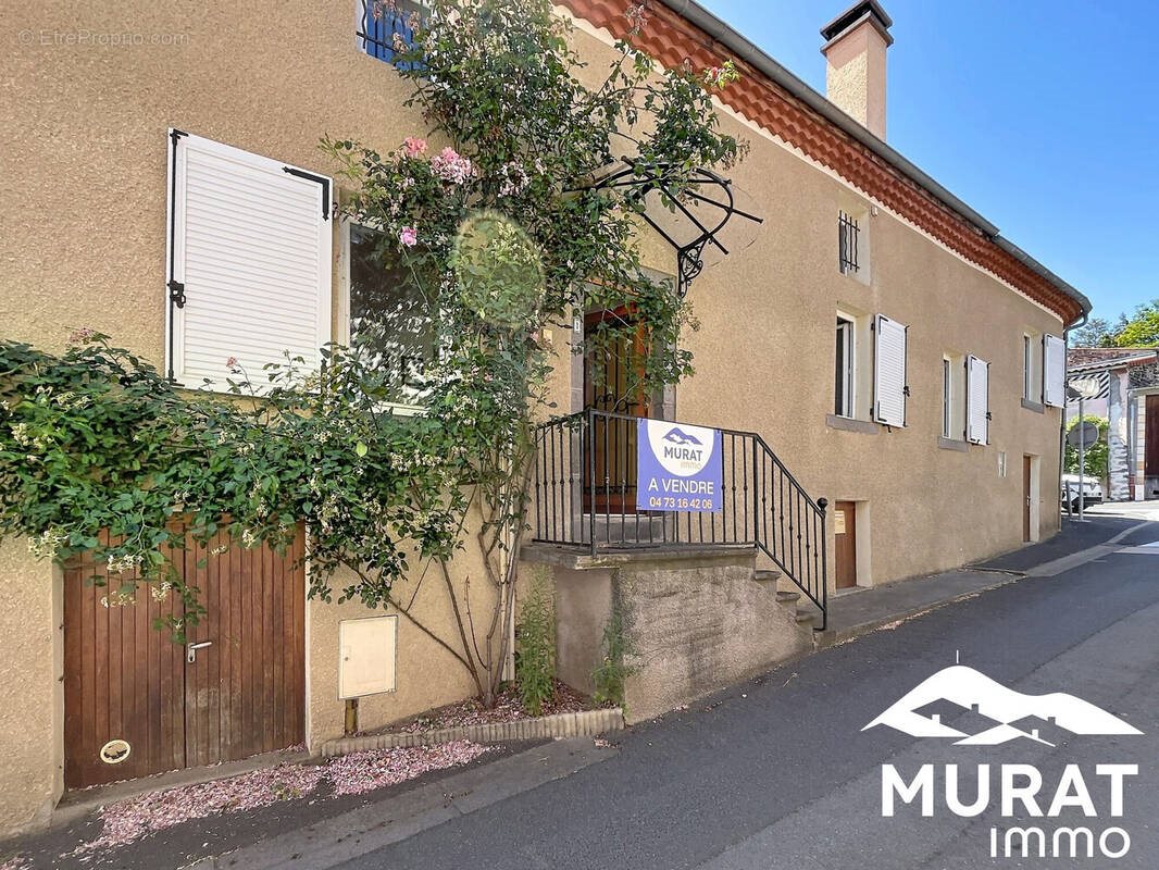 Maison à vendre, 112m², Tallende