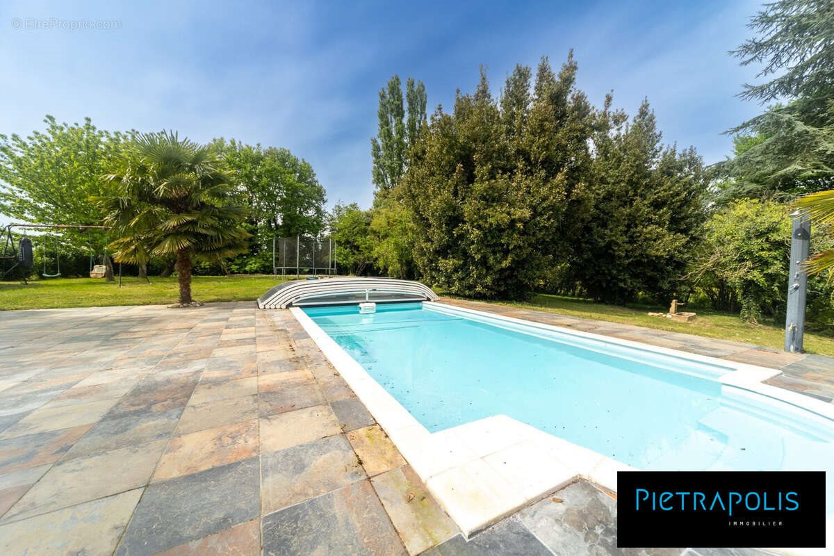 Maison à vendre, 268m², Mâcon