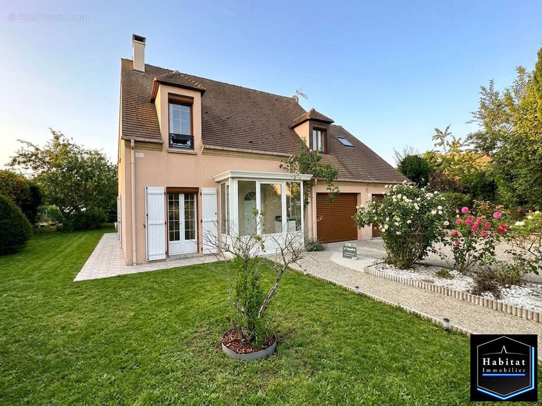 Maison à vendre, 137m², Saint-Pathus