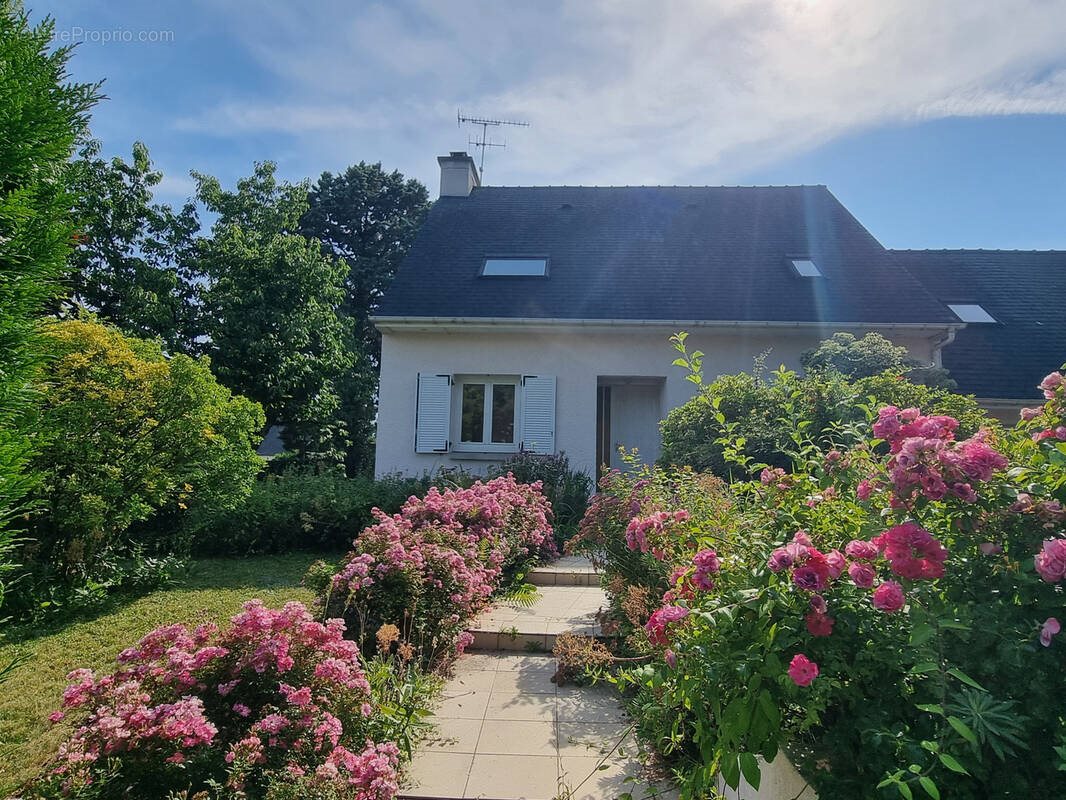 Maison à vendre, 122m², Saint-Erblon