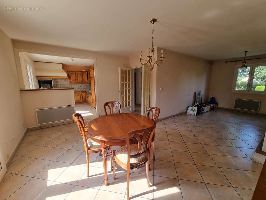 Maison à vendre, 122m², Saint-Erblon