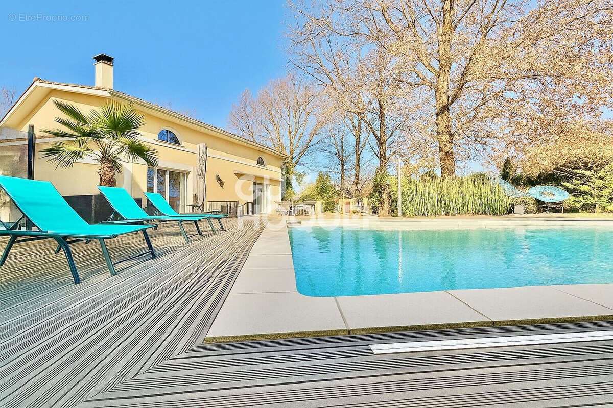 Maison à vendre, 273m², Gujan-Mestras