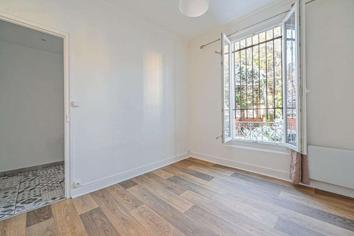 Appartement à vendre, 19m², Colombes
