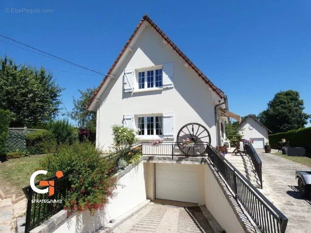 Maison à vendre, 166m², Saint-Ouen-de-Thouberville