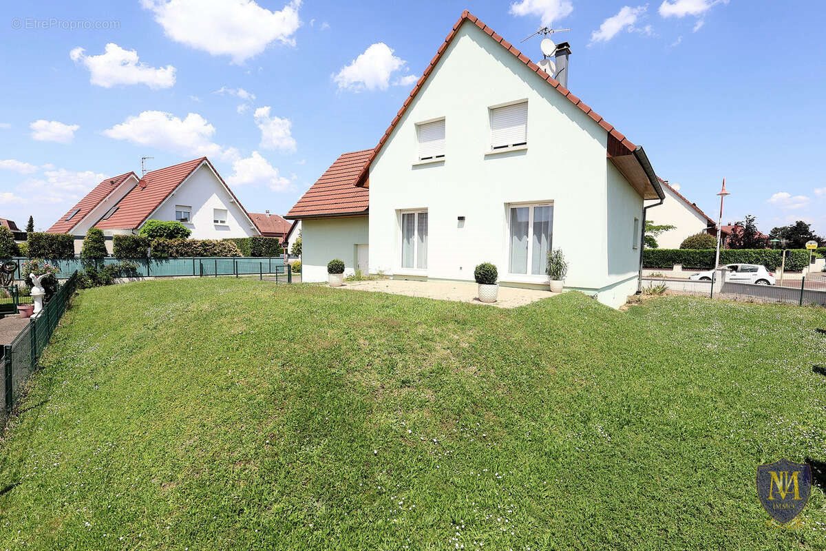 Maison à vendre, 117m², Huningue