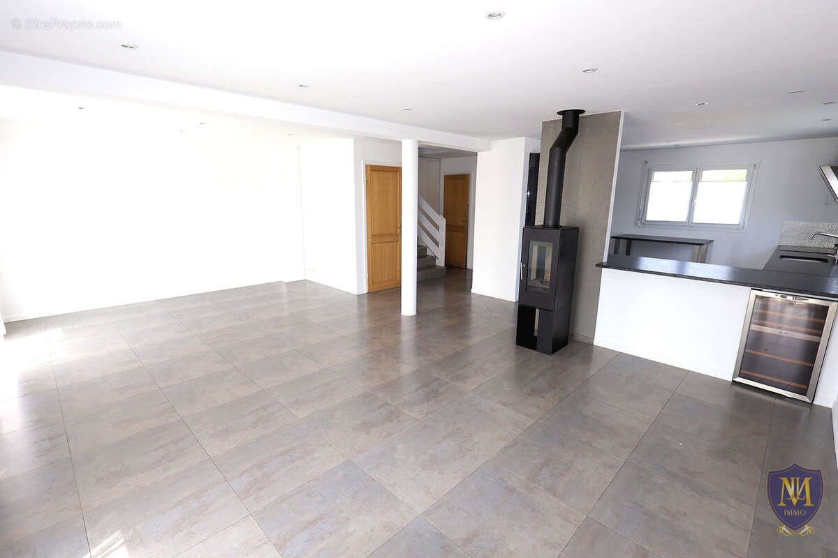 Maison à vendre, 117m², Huningue