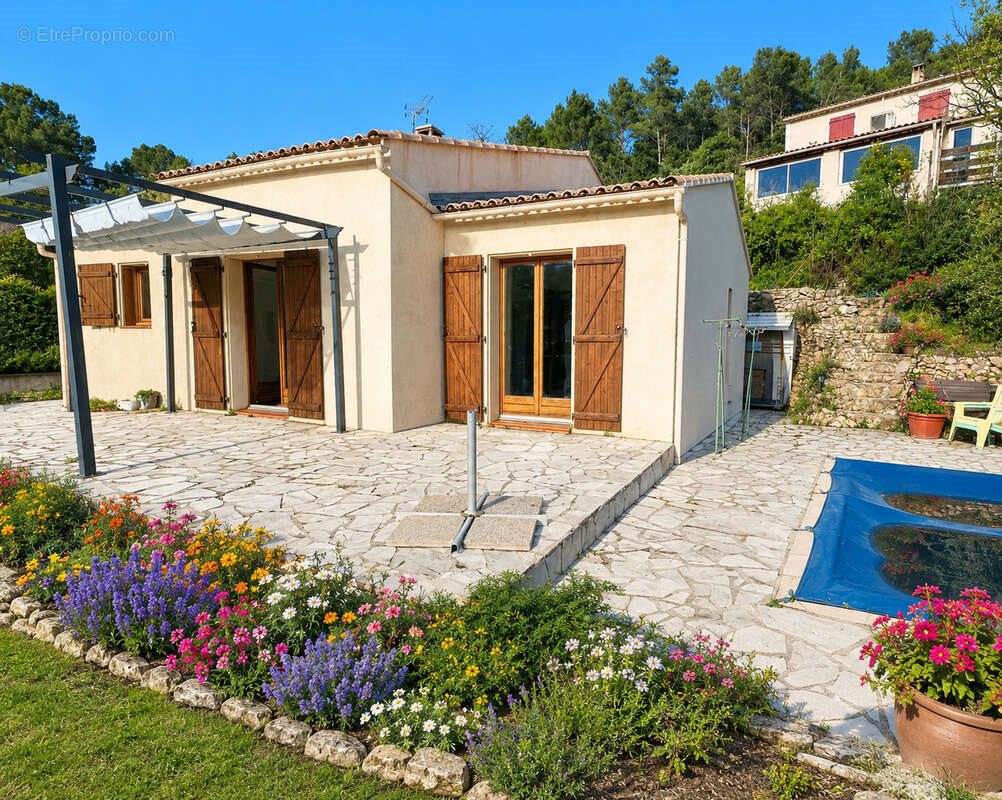Maison à vendre, 83m², Solliès-Toucas