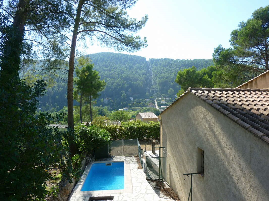Maison à vendre, 83m², Solliès-Toucas