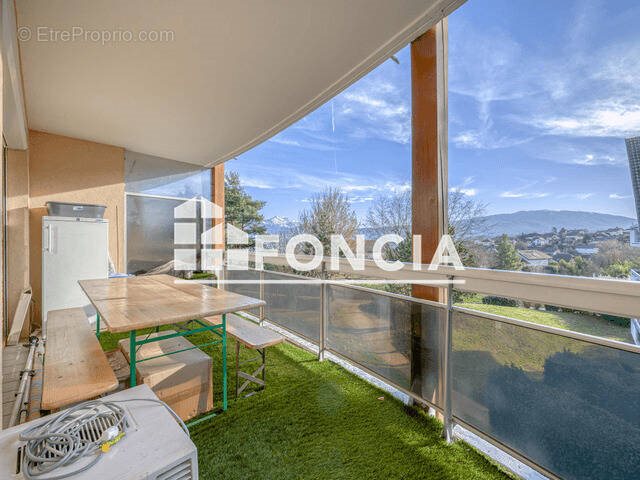 Appartement à vendre, 65m², Poisy