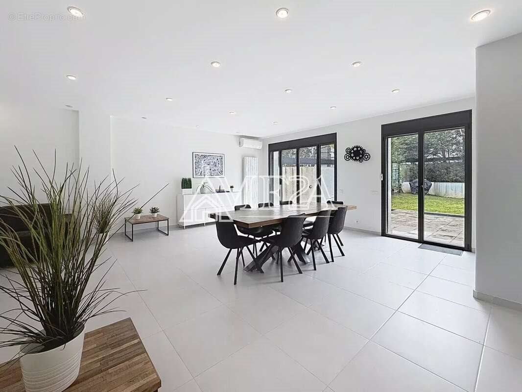 Maison à vendre, 178m², Massy