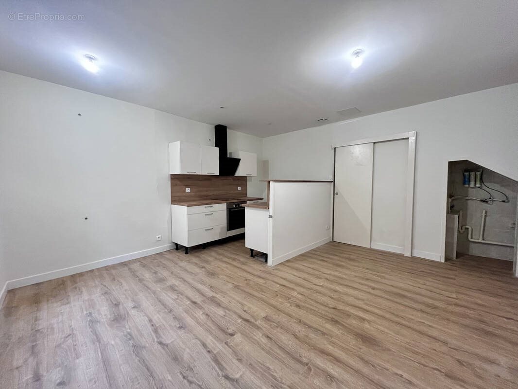 Appartement à vendre, 38m², Tain-l'Hermitage