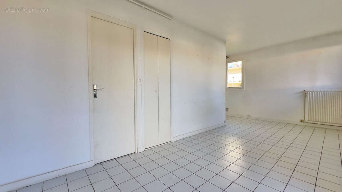 Appartement à vendre, 24m², Antony
