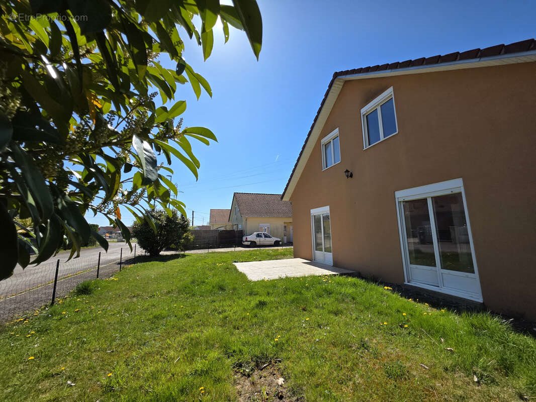 Maison à vendre, 130m², Lure