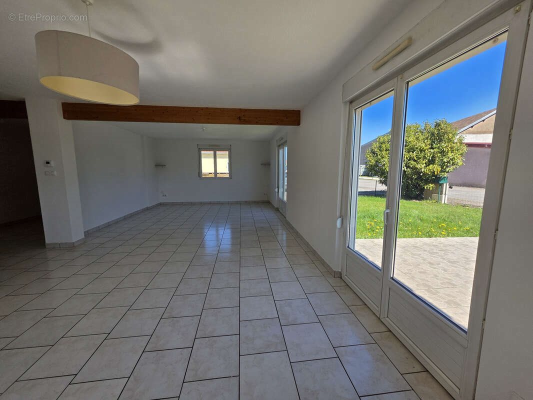 Maison à vendre, 130m², Lure