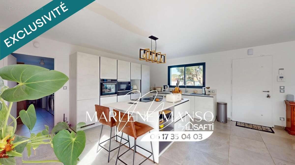 Maison à vendre, 140m², Saumos