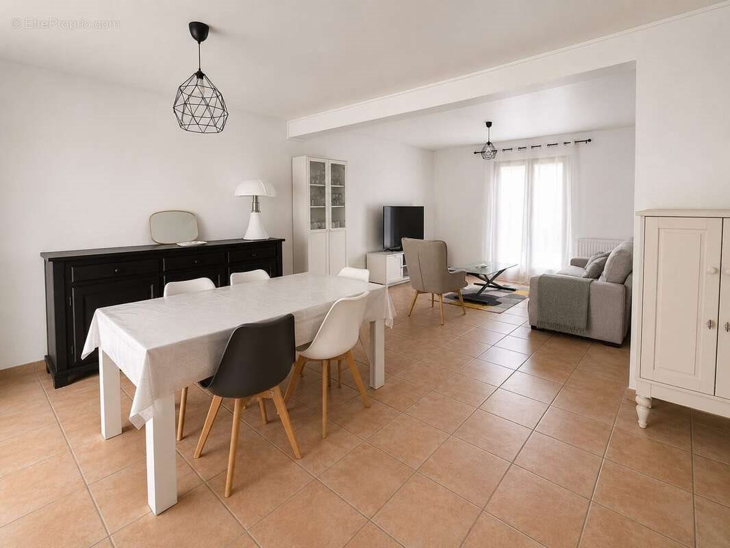 Maison à vendre, 110m², Saint-Loup-Cammas